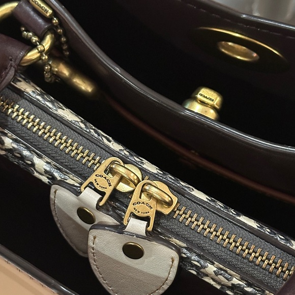 COACH 1941 Mason Carryall Colorblock Satchel in Beechwood w/Snakeskin Detail - Picture 15 of 16